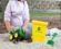 Prezentare joc: Set de nisip pentru copii TOMY John Deere, 3 piese