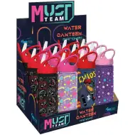 Luna: Sticlă de plastic cu pai, model Must Team, disponibilă în mai multe variante, 500 ml, 1 bucată