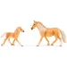 Faunica: Set de joacă grajd de cai din lemn cu 3 figurine – Woodyland