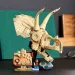 LEGO® Jurassic World: Fosile de dinozaur - Craniu de Triceratops (76959)