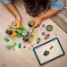 LEGO® Ninjago: Mașina de curse cu tragere înapoi a lui Lloyd (71828)