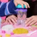 Nisip kinetic: Mixer pentru prepararea smoothie-urilor cu 396g plastilină din nisip - Spin Master