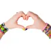 WeCool: Set de confecționat brățări DIY ILY cu mărgele